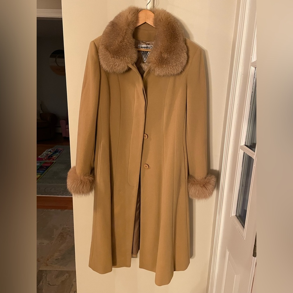 Marvin Richards Size 14 wool jacket w dyed Fox Fur neck/cuff trim